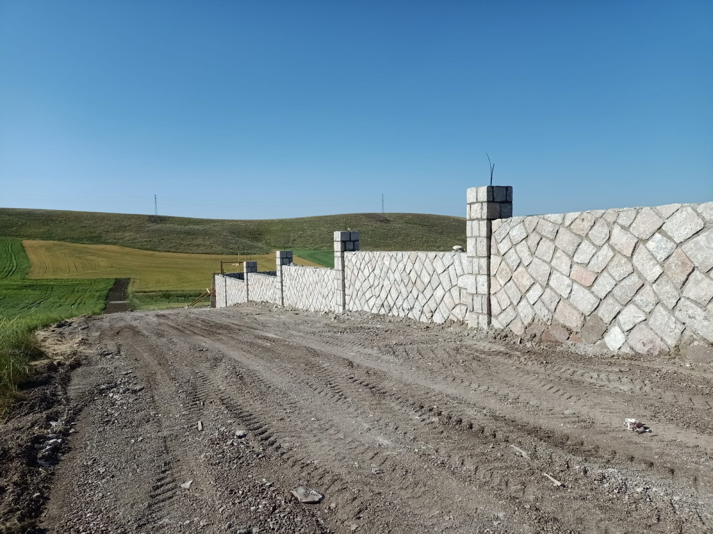 İstinat Duvarı doğal taş uygulaması